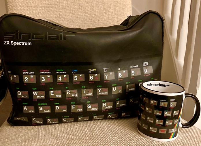 ZX Spectrum bag and mug